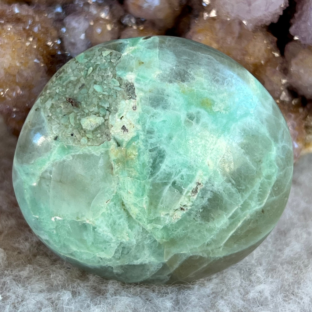 Palmstone piatra lunii cu garnierit m3, druzy.ro, cristale 1