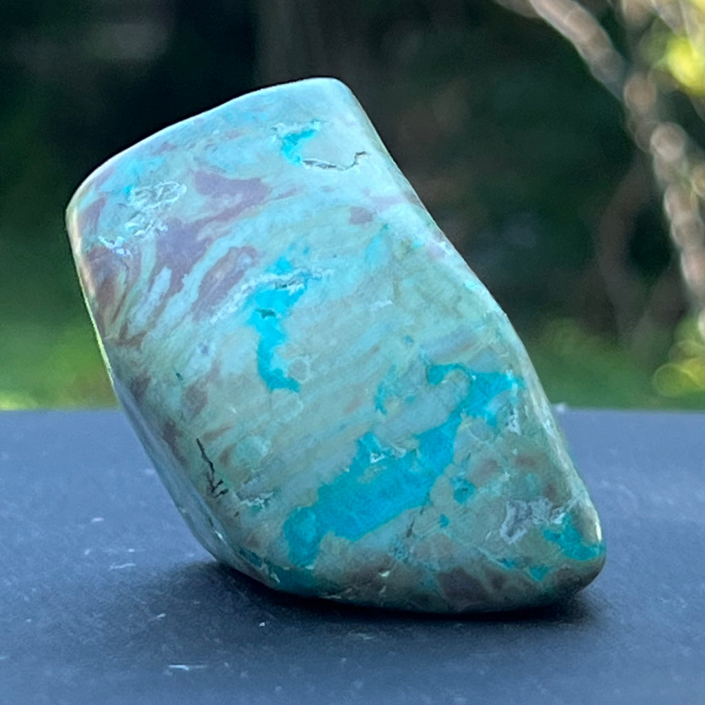 Shattuckite forma libera/palmstone m7, druzy.ro, cristale 3