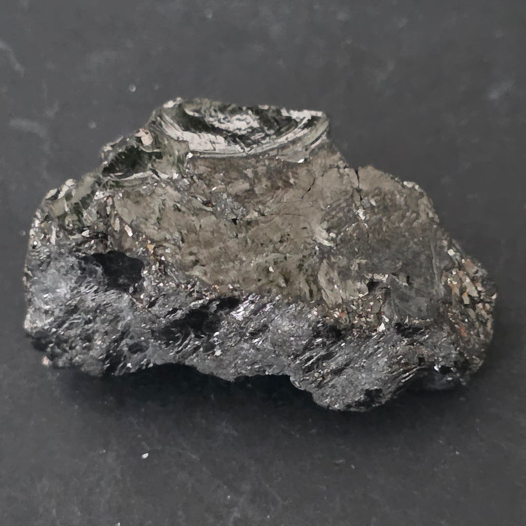 Shungit cristalizat Elite (Nobil) model 12, pietre semipretioase - druzy.ro 2 